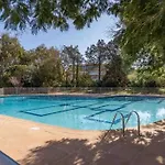 Apartamento Centre Charme, Piscine, Parking & Climatisation Saint-Tropez