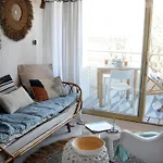 Apartamento Centre Charme, Piscine, Parking & Climatisation Saint-Tropez